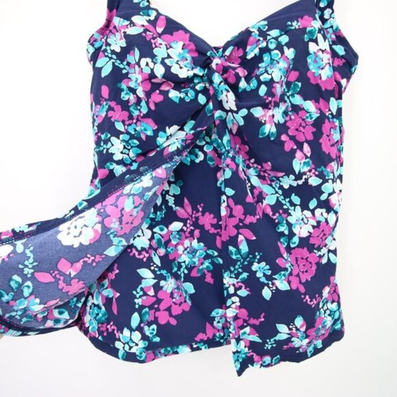 Lands End Floral Blue Purple Swim Tankini Top Flyaway Size 10 NWOT - Picture 4 of 10